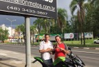 CLIENTE RECEBENDO SUA MOTO