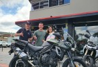 CLIENTES MICHAEL&JOSIANE RECEBENDO SUA MOTO