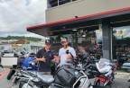CLIENTE JUNIOR RECEBENDO SUA MOTO