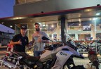 CLIENTE LUCAS RECEBENDO SUA MOTO