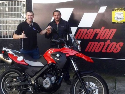 CLIENTE ADMIR RECEBENDO SUA MOTO